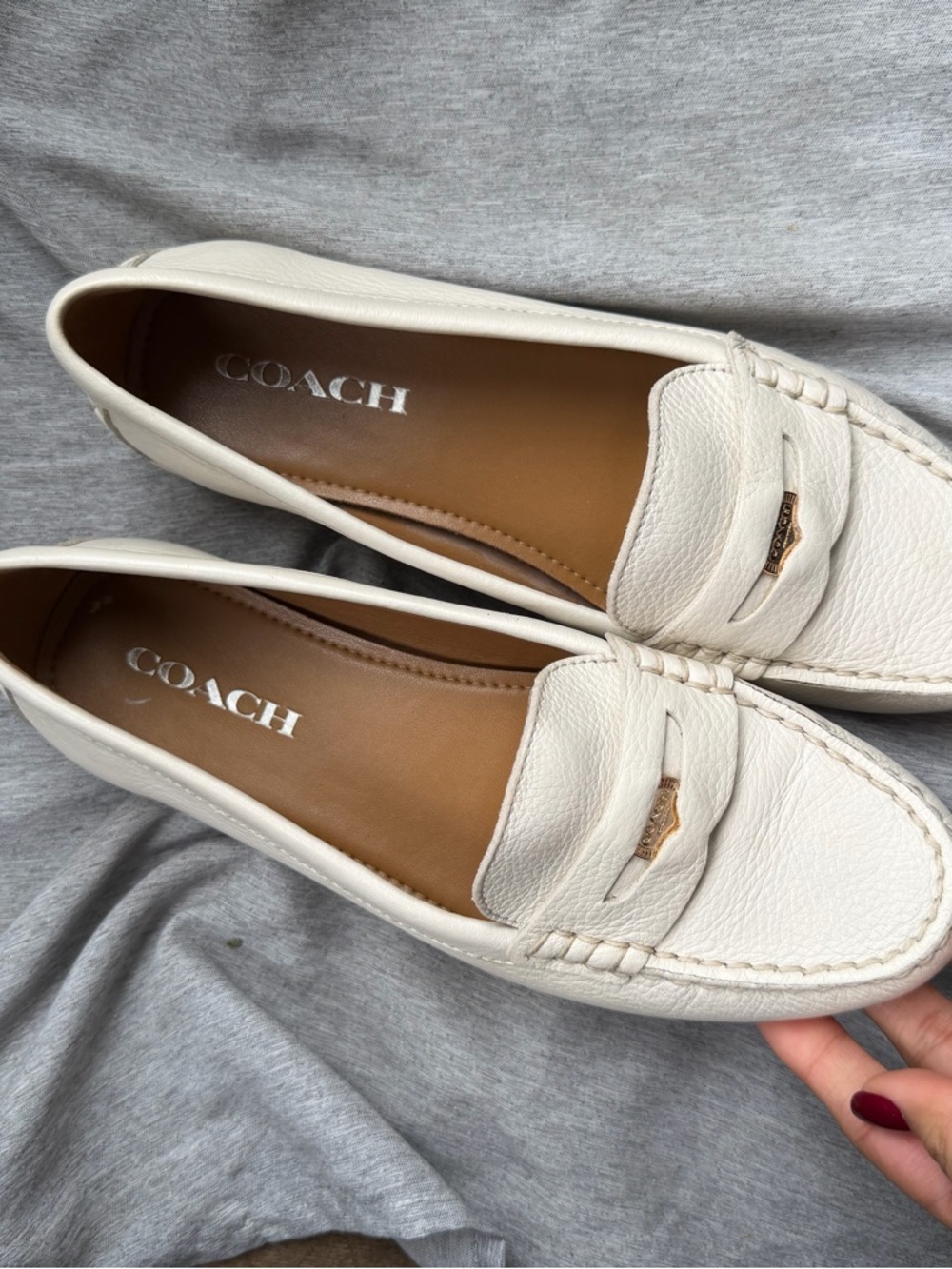 Coach Cream Leather Penny Loafers with Gold Accent - Picture 2 of 9